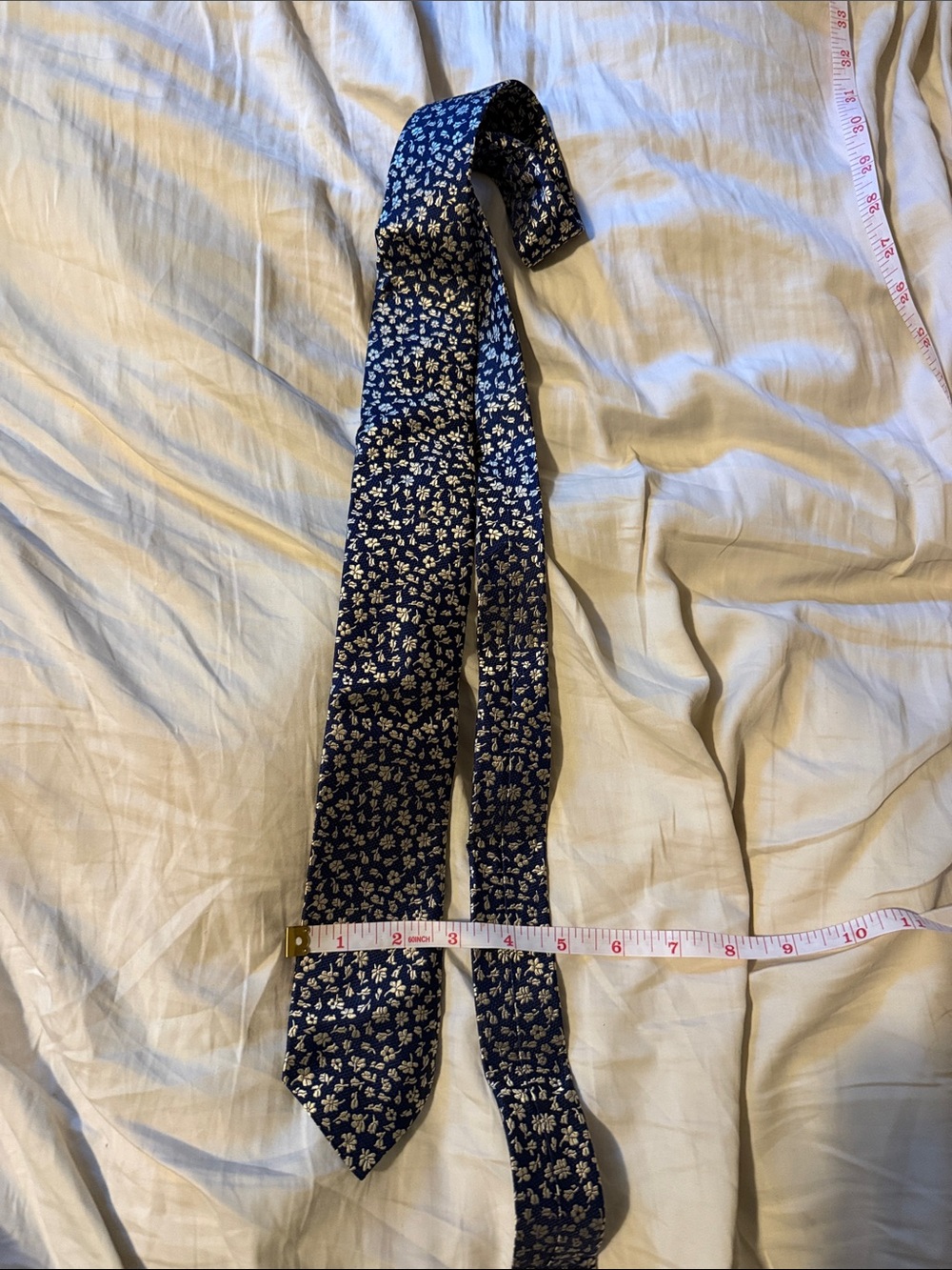 Brooks brothers red fleece tie